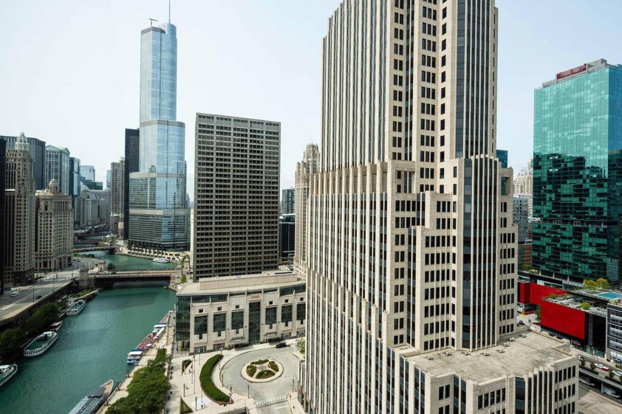 Sheraton Grand Chicago Riverwalk Exterior foto